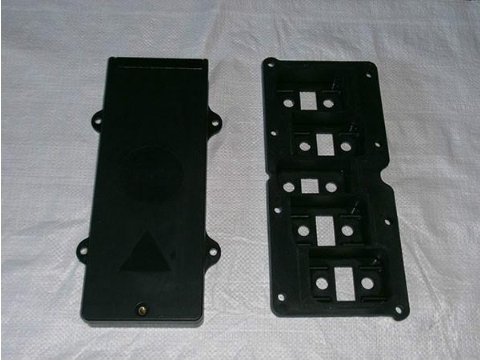 16相位插口插座